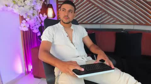 Snapshot of paul_rivera chatting on 06.02.26 Paul Rivera online show from 06.02.26