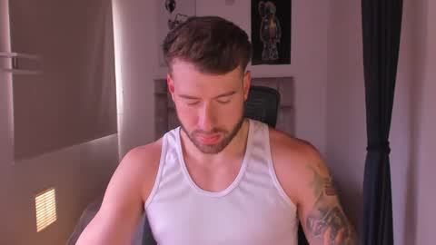 PAUL ROGER online show from 03.02.25