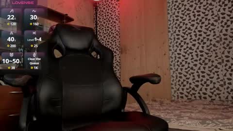 Snapshot of paul_rolex_ chatting on 01.10.25 Paul Rolex Jane online show from 01.10.25