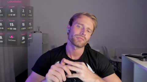 Snapshot of paul_rolex_ chatting on 03.19.26 Paul Rolex Jane online show from 03.19.26