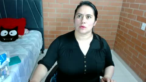 Snapshot of paula__117 chatting on 06.30.26 paula__117 online show from 06.30.26