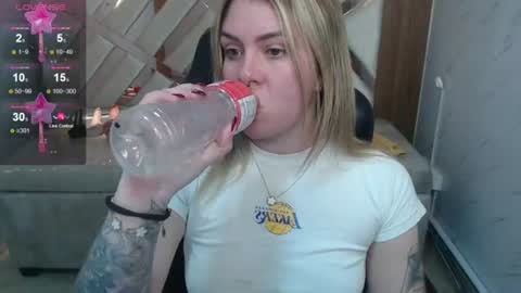 Snapshot of paula_b_ chatting on 07.02.26 Paula online show from 07.02.26