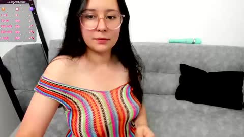 Snapshot of paulette65 chatting on 02.02.25 PAU online show from 02.02.25