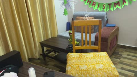 Isla  Chase online show from 01.02.25