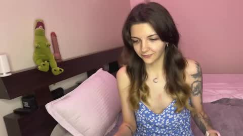 Isla  Chase online show from 02.23.25