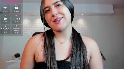 Snapshot of paulina_sweett chatting on 06.14.26 Paulina online show from 06.14.26