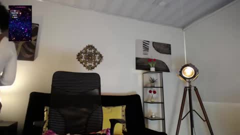 Snapshot of paulinabarnett_ chatting on 02.14.25 Paulina online show from 02.14.25