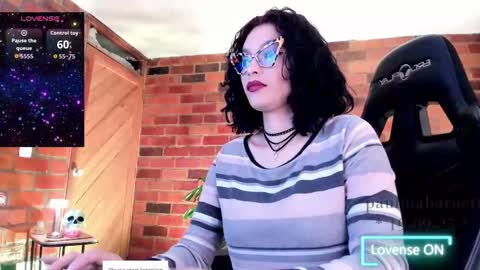 Snapshot of paulinabarnett_ chatting on 09.20.25 Paulina online show from 09.20.25