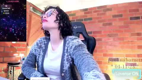 Snapshot of paulinabarnett_ chatting on 11.05.25 Paulina online show from 11.05.25