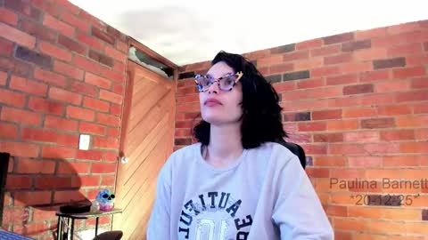 Snapshot of paulinabarnett_ chatting on 12.20.25 Paulina online show from 12.20.25