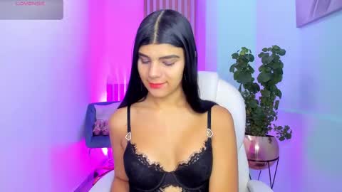 Paulina Belle online show from 02.10.25