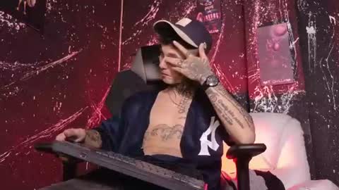 Paulo online show from 06.24.26