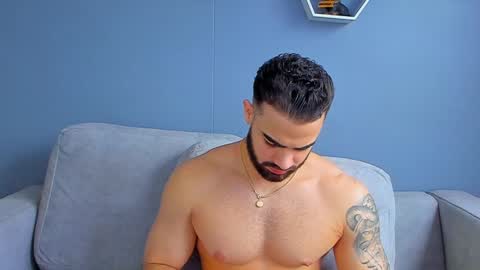 Paul Phoenix online show from 01.03.25