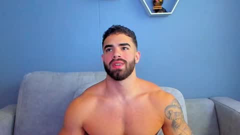 Paul Phoenix online show from 03.11.25