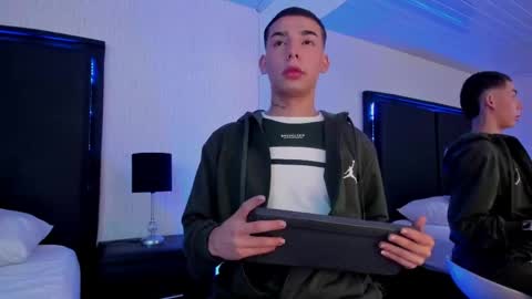 PaulSaenz online show from 04.28.26