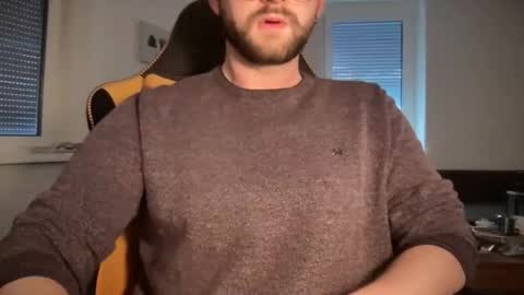 Snapshot of paulsimpsn chatting on 03.18.26 love bush online show from 03.18.26