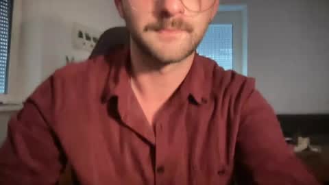 Snapshot of paulsimpsn chatting on 07.27.26 love bush online show from 07.27.26