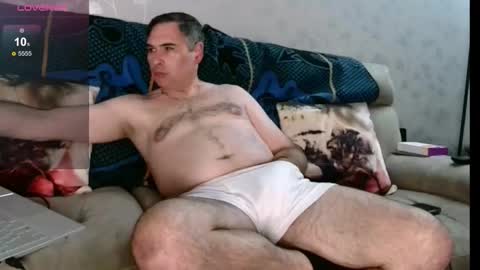 Snapshot of paulyandrew chatting on 02.19.26 paulyandrew online show from 02.19.26