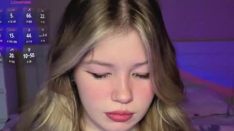 Snapshot of pawsclawws chatting on 03.17.26 pawsclawws online show from 03.17.26