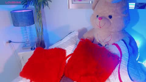 Snapshot of paytoncamila chatting on 10.08.25 Payton online show from 10.08.25
