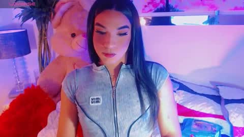 Snapshot of paytoncamila chatting on 10.11.25 Payton online show from 10.11.25