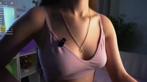 Snapshot of pazrapacki chatting on 07.20.26 Beautiful Mila online show from 07.20.26