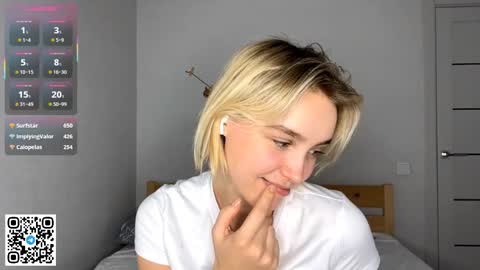 Snapshot of paztumminello chatting on 12.02.25 Lola online show from 12.02.25