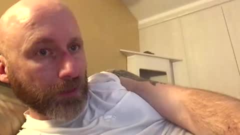 Snapshot of pc2334 chatting on 11.20.25 pc2334 online show from 11.20.25