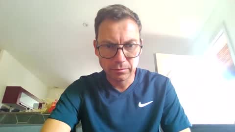 Snapshot of pchittt chatting on 09.27.25 pchittt online show from 09.27.25