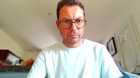 Snapshot of pchittt chatting on 10.15.25 pchittt online show from 10.15.25