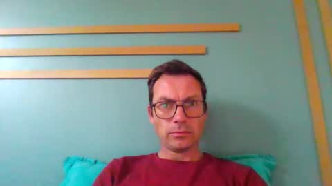 Snapshot of pchittt chatting on 10.26.25 pchittt online show from 10.26.25