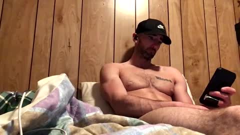 Snapshot of pduke81 chatting on 03.11.25 Hung sung Hero online show from 03.11.25