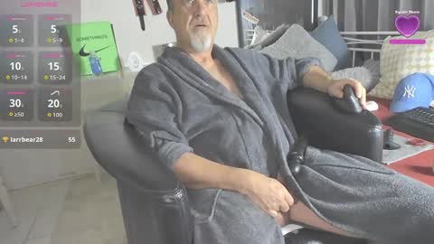 Snapshot of peacetous chatting on 03.06.26 Marc online show from 03.06.26