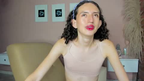 peach tyron online show from 01.09.25