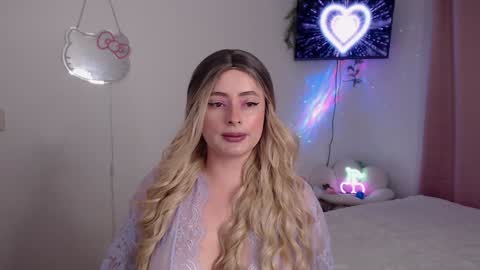 peacherry_ online show from 01.28.25