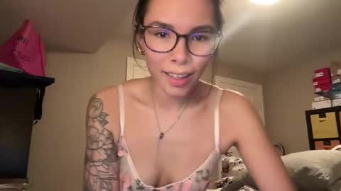 peachteases online show from 04.25.26