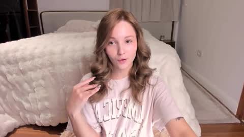 Lili online show from 12.22.25