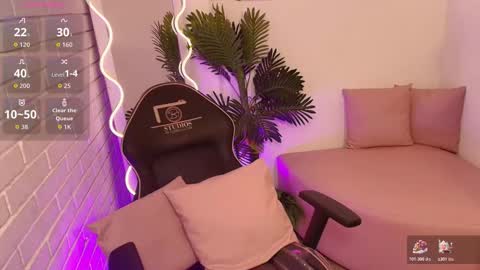 peachy_tay online show from 12.16.25