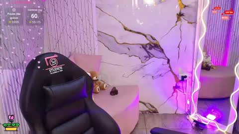 peachy_tay online show from 05.03.26