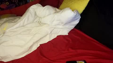 Peachycream2017 online show from 02.19.25