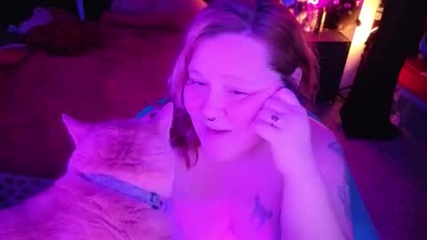 Peachy Nessa online show from 03.19.26