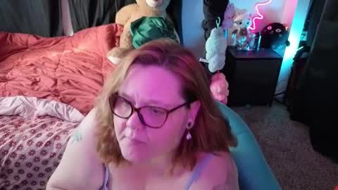 Peachy Nessa online show from 03.19.26