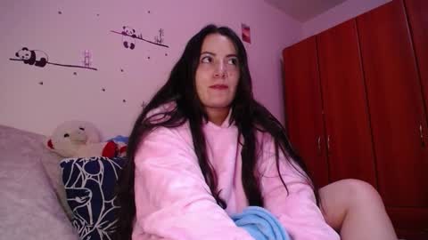 Pearl online show from 09.29.25