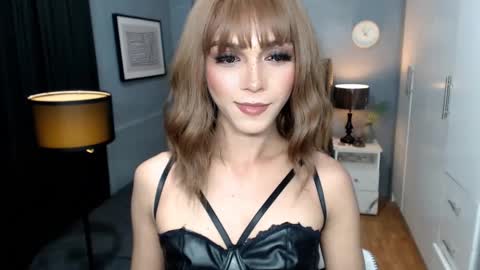 Pearl online show from 01.08.25