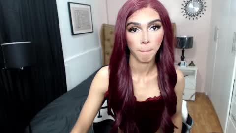 Pearl online show from 01.27.25