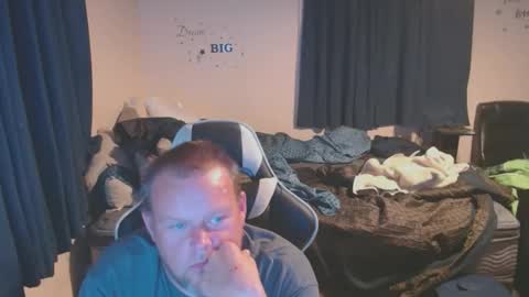 pecker40 online show from 02.17.25