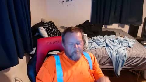 Snapshot of pecker40 chatting on 11.15.25 pecker40 online show from 11.15.25