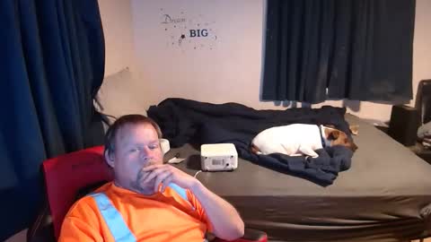 Snapshot of pecker40 chatting on 12.13.25 pecker40 online show from 12.13.25