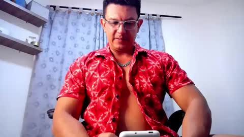 Snapshot of pedro_picapica chatting on 02.15.25 Pedro online show from 02.15.25