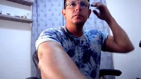 Snapshot of pedro_picapica chatting on 02.17.25 Pedro online show from 02.17.25